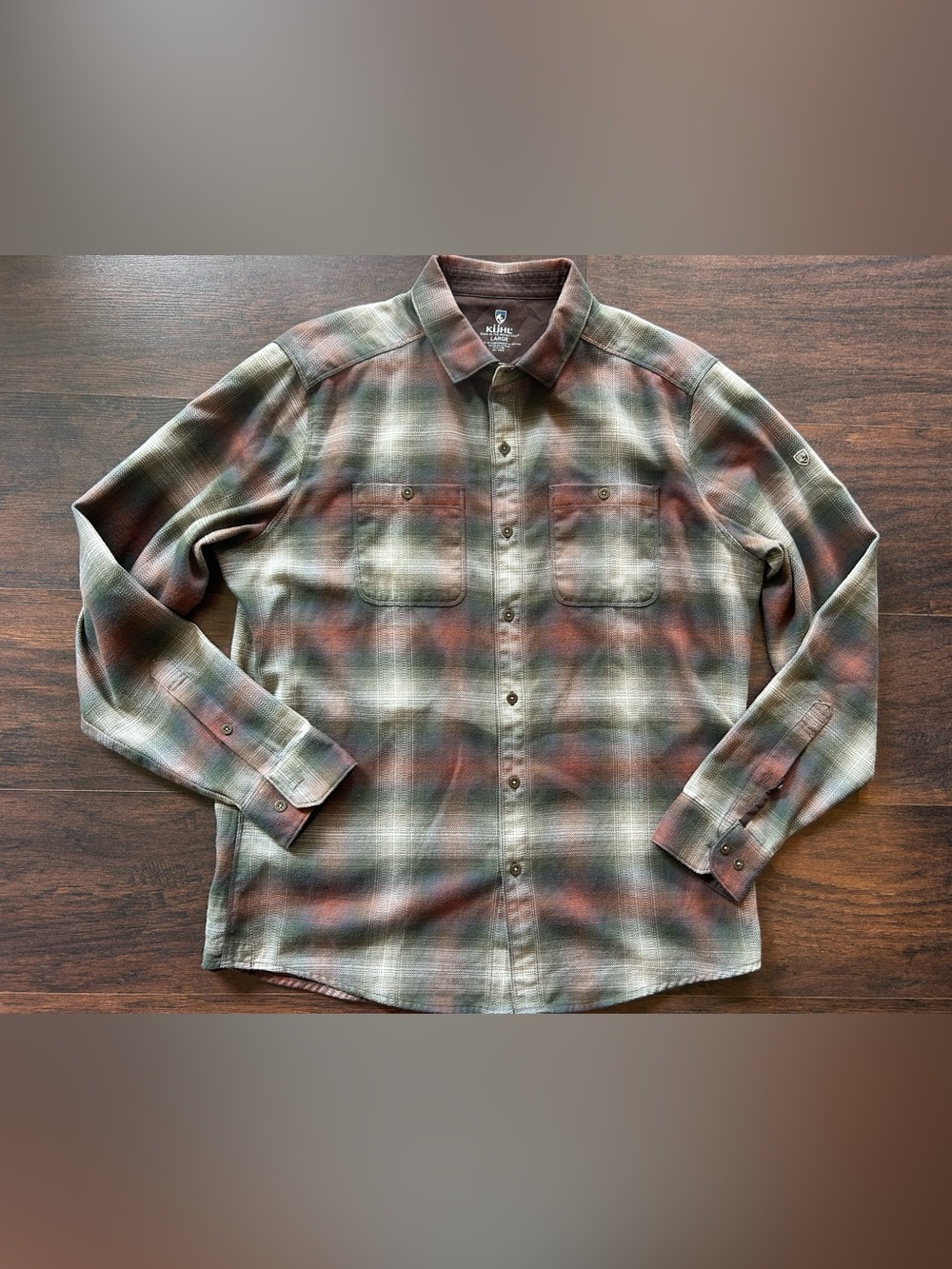 Kuhl Men's Plaid Law Flannel Shirt Olive Green Rust Cream like new